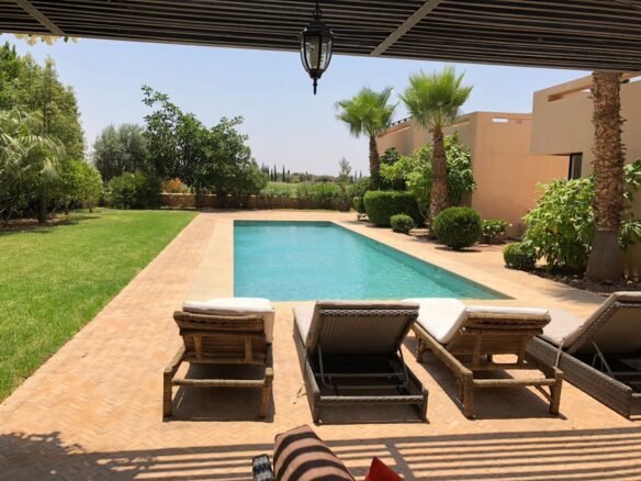 Villa Front-Golf