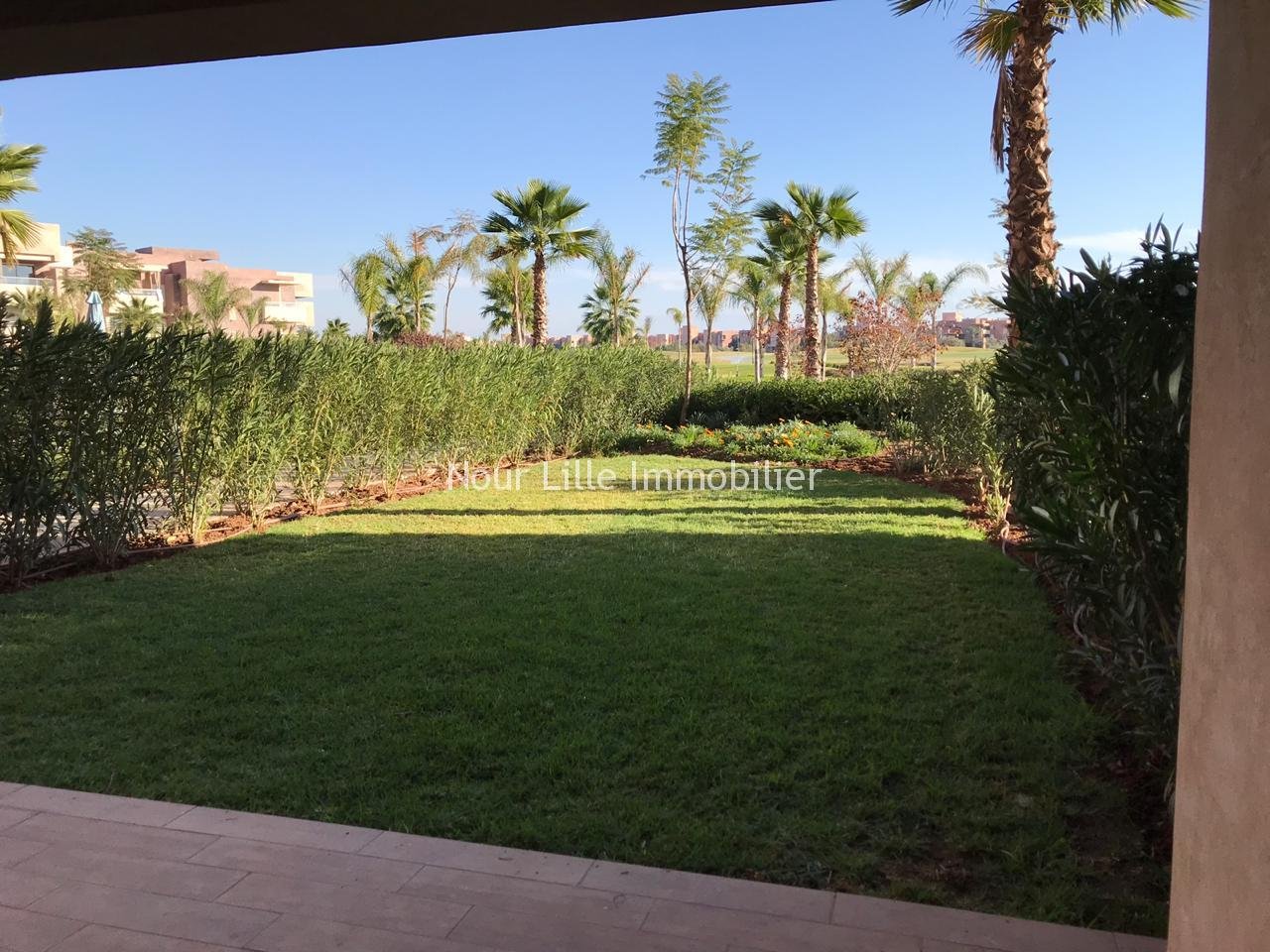 Rez-de-jardin front-golf