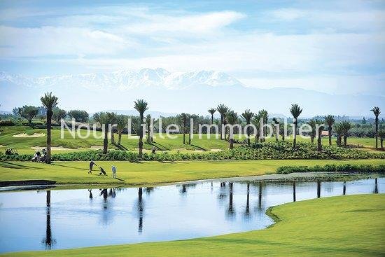 Villa Front-golf